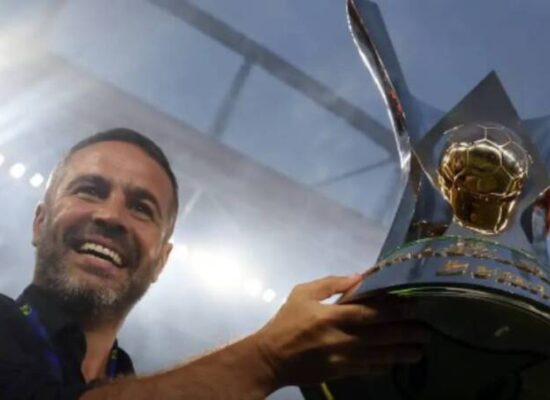 Artur Jorge, do Botafogo, é indicado a melhor técnico das Américas