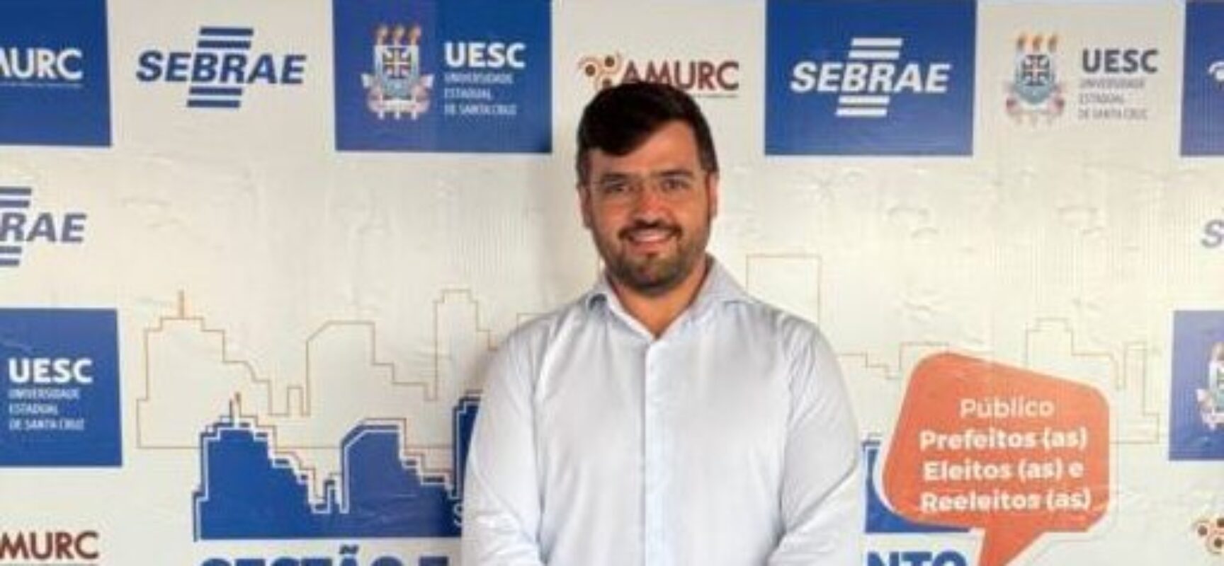 Valderico Junior representa prefeitos da região em seminário realizado pelo Sebrae