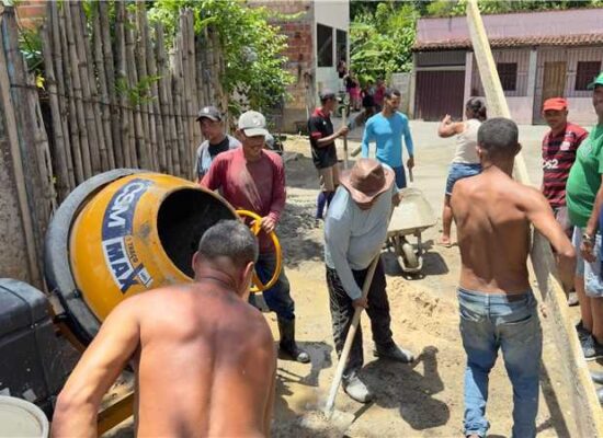 *Programa de Pavimentação Comunitária transforma bairros e resgata dignidade em Ilhéus*