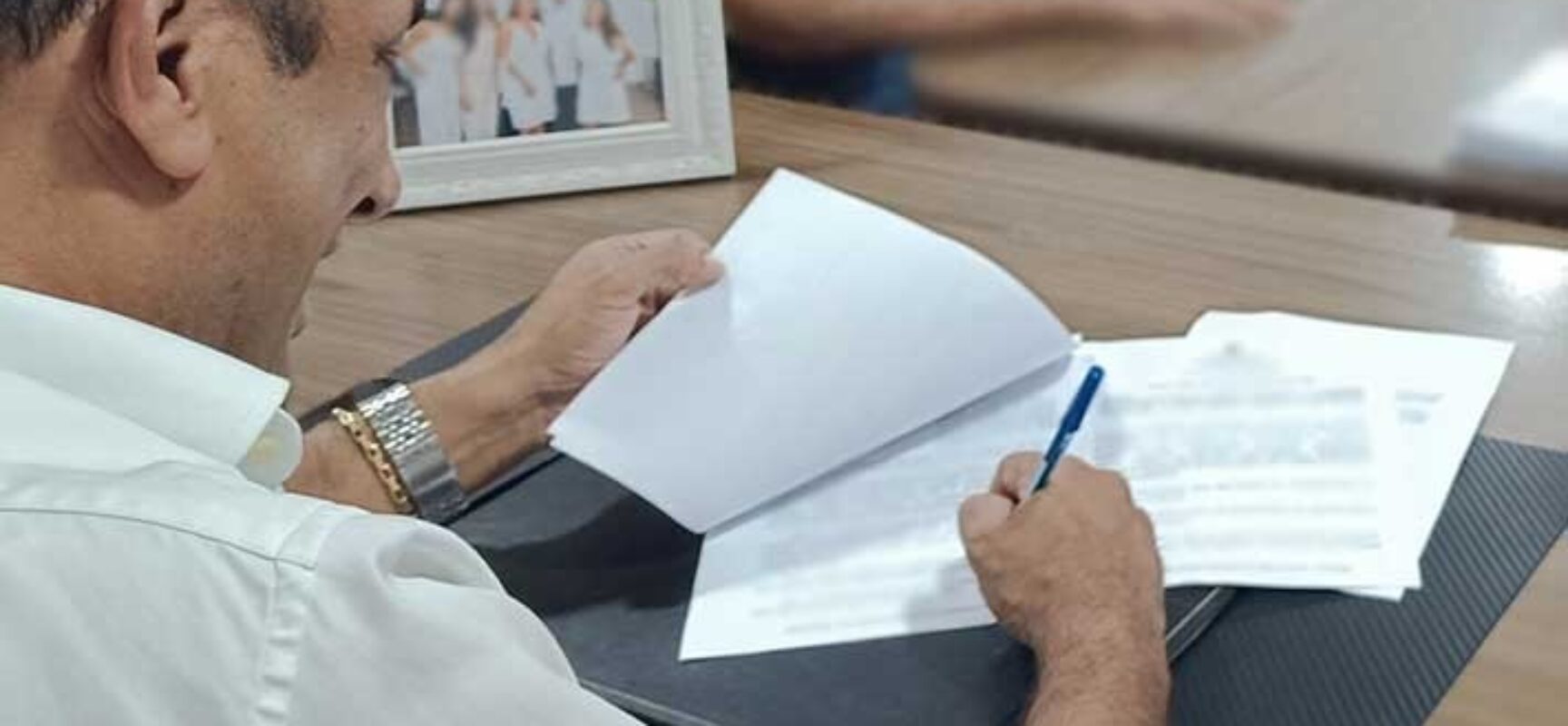 *Prefeito Mário Alexandre autoriza concurso público e abre caminho para novas oportunidades e esperança para os ilheenses*