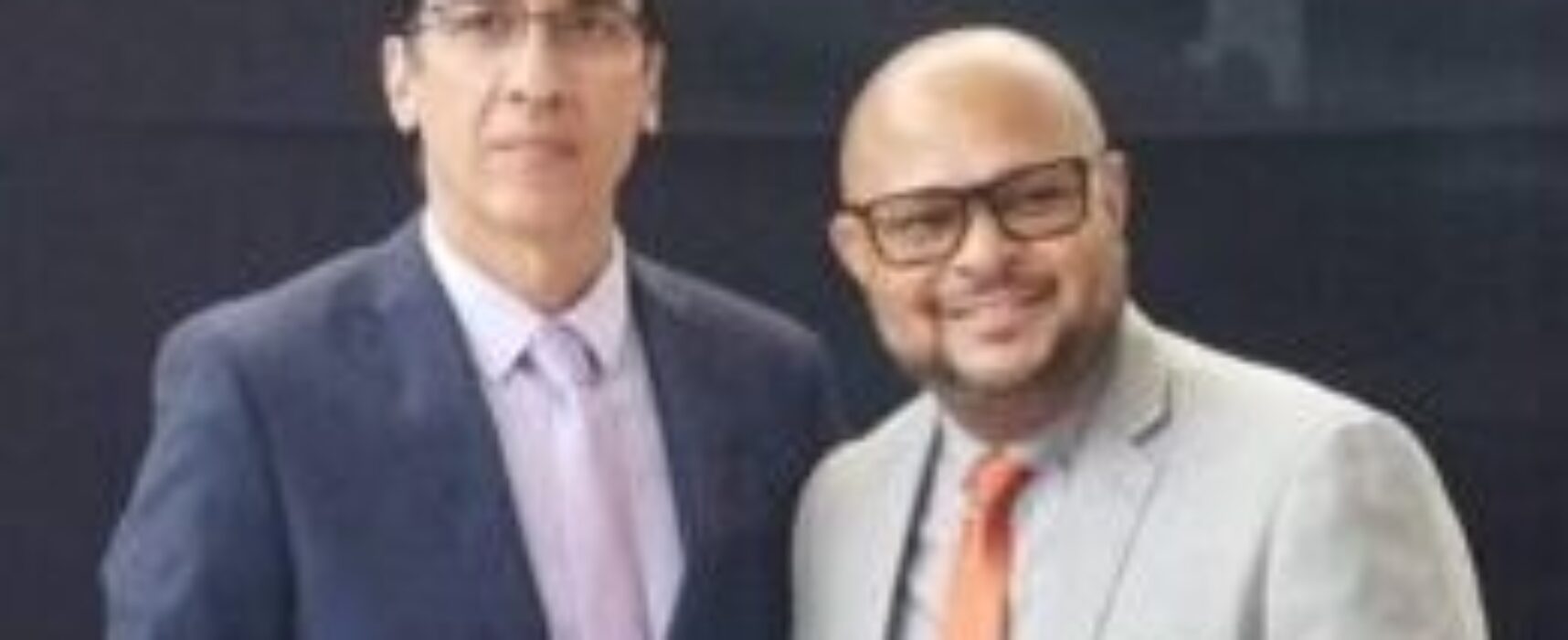 *VEREADOR ILHEENSE EDERJÚNIOR É DIPLOMADO SOB APLAUSOS NO FÓRUM EPAMINODAS BERBERT DE CASTRO*