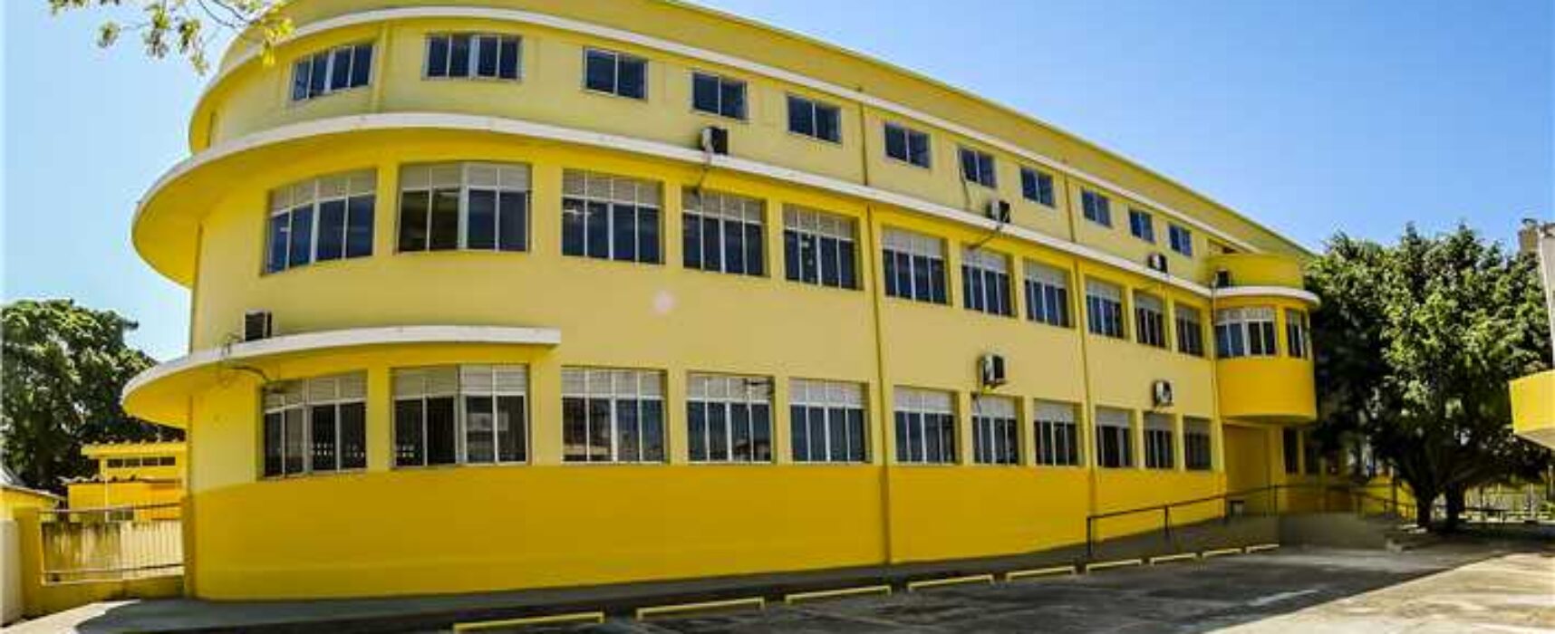 Prefeitura de Ilhéus realiza 1º Aulão Rumo ao SAEB 2025 com estudantes da Rede Municipal