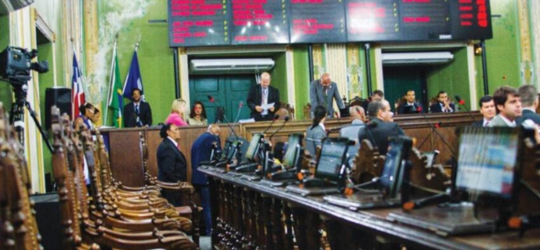 Câmara Municipal de Salvador retoma trabalhos legislativos nesta segunda (3)