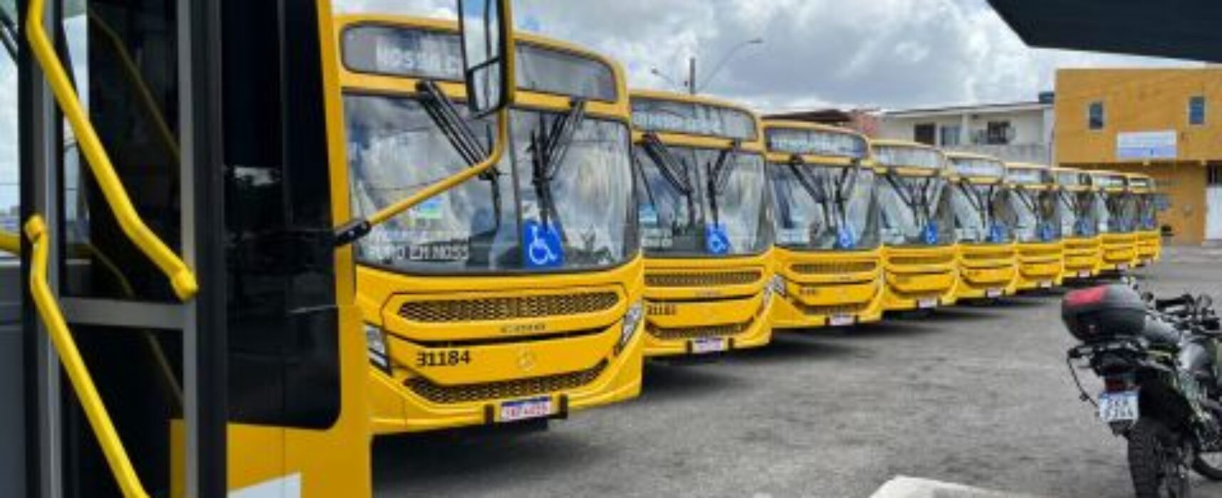Prefeitura de Salvador entrega novos ônibus no Subúrbio Ferroviário