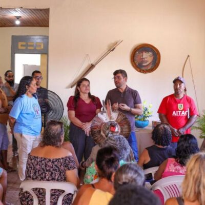 Famílias do CRAS de Olivença recebem entregas do Programa de Aquisição de Alimentos