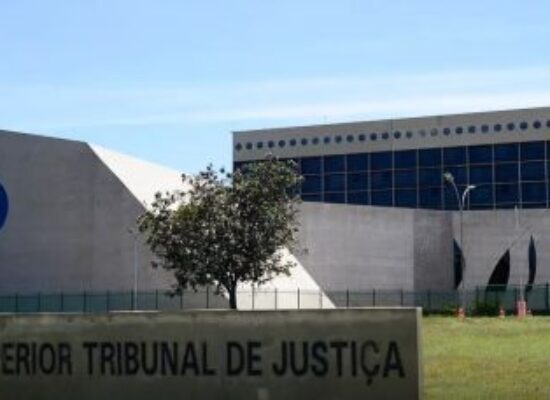 Júri condena a 20 anos de prisão homem que matou petista por política