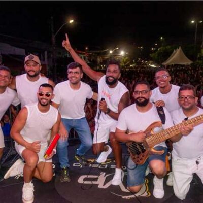 Carnaval de Ilhéus 2025 começa com muita animação no Pontal