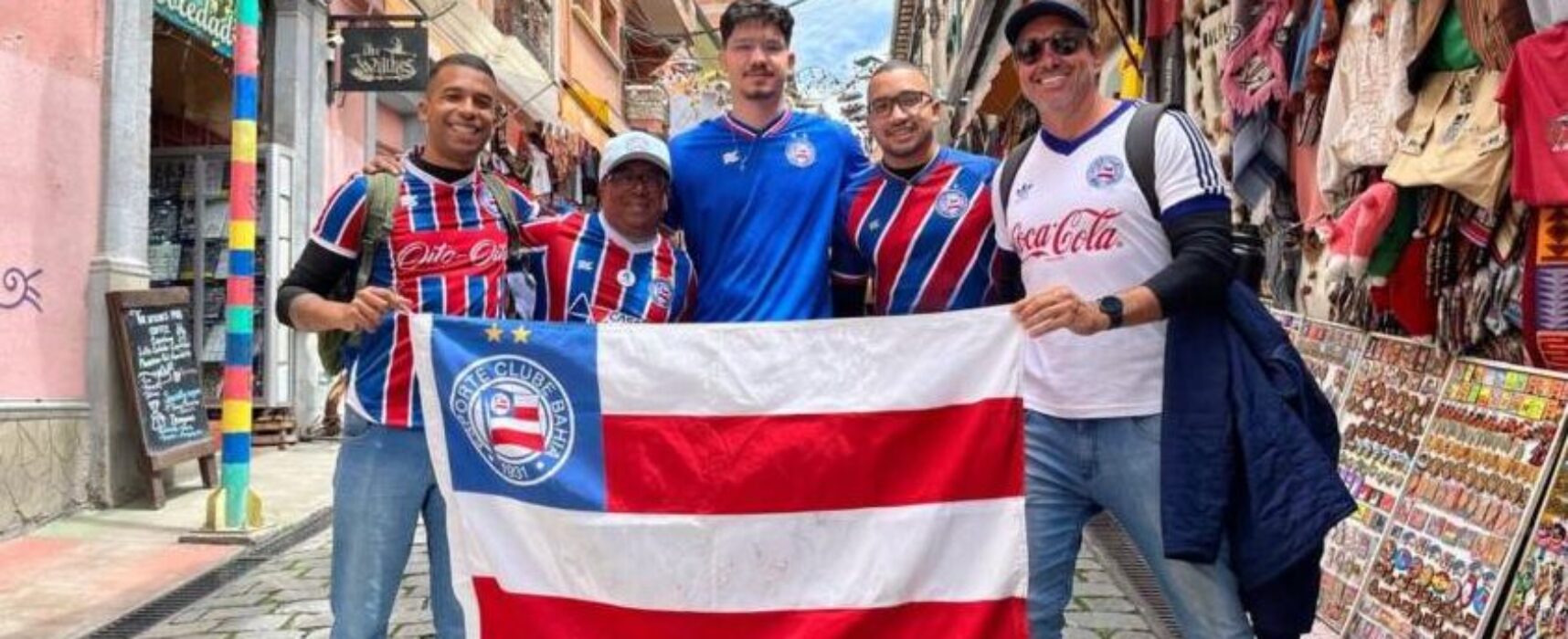 Bahia vence o Nacional pela Libertadores com golaço de Erick Pulga
