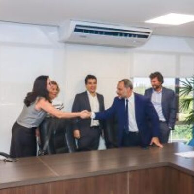 Governo da Bahia firma parceria para gerar 1.200 empregos no setor naval