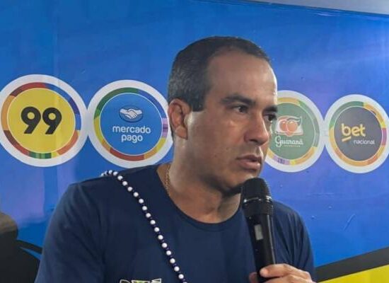 Bruno Reis considera melhorias para ambulantes no Carnaval de 2026: “segurança e tranquilidade”