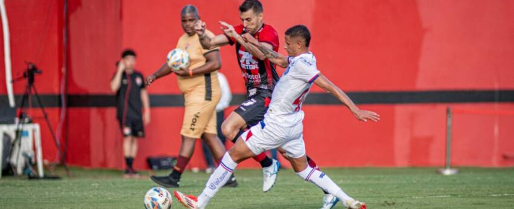 BAHÊA É CAMPEÃO MINHA PORRA!