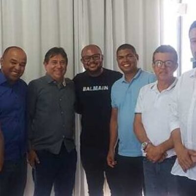 Secretaria de Desenvolvimento Econômico discute avanços para o município em reunião com vereadores