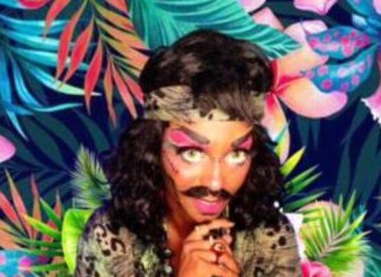 Cabaré Tropicaliente celebra aniversário do Drag King Julián J. Glover
