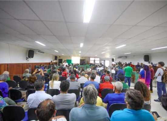 Câmara de Vereadores de Ilhéus discute impactos da paralisação do Porto Sul e da FIOL