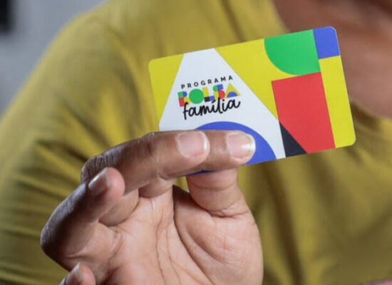 Bahia tem 2,46 milhões de famílias beneficiadas pelo Bolsa Família em março