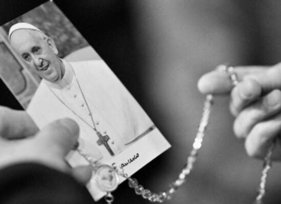 Papa Francisco: relembre a trajetória de um líder que uniu fé, simplicidade e acolhimento