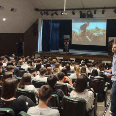 Copa Colegial quer impactar 300 mil jovens com foco em IA, criatividade e prêmio no Vale do Silício