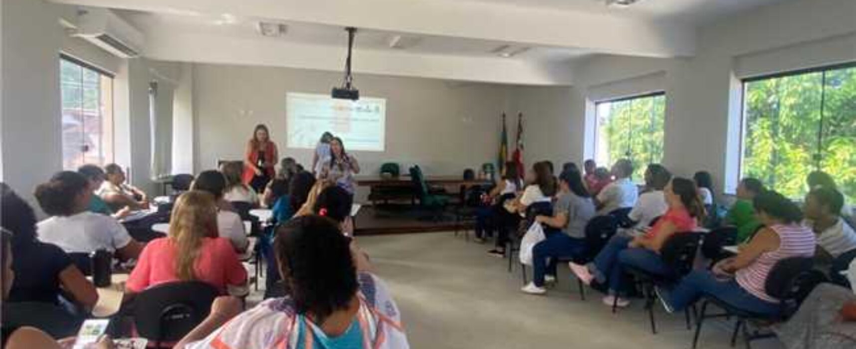 Capacitação em Ilhéus reúne profissionais de saúde para enfrentamento da sífilis congênita