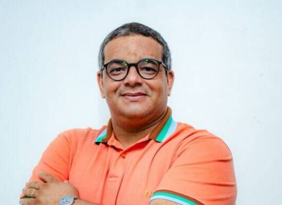 POR PROF. EMENSON SILVA: *100 dias de governo Valderico: isolamento político e os limites da autonomia municipal*