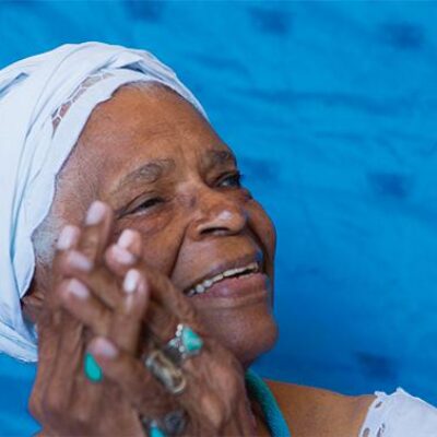 Celebração do Centenário de Mãe Stella reúne o seminário “Cartas para Mãe Stella”, no Terreiro da Casa Branca e Odé Nfè: concerto para Mãe Stella de Oxóssi, com a Orquestra Sinfônica da Bahia – Osba e alabês de tradicionais terreiros do Estado