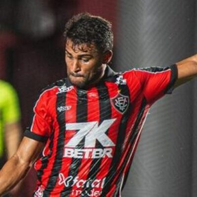 Vitória busca empate contra o Grêmio pelo Brasileiro