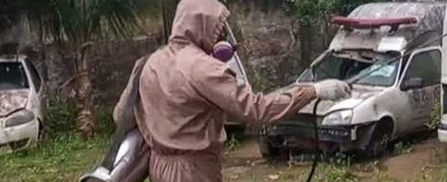 Agentes de Endemias reforçam combate ao Aedes aegypti com inspeção de veículos na Prefeitura