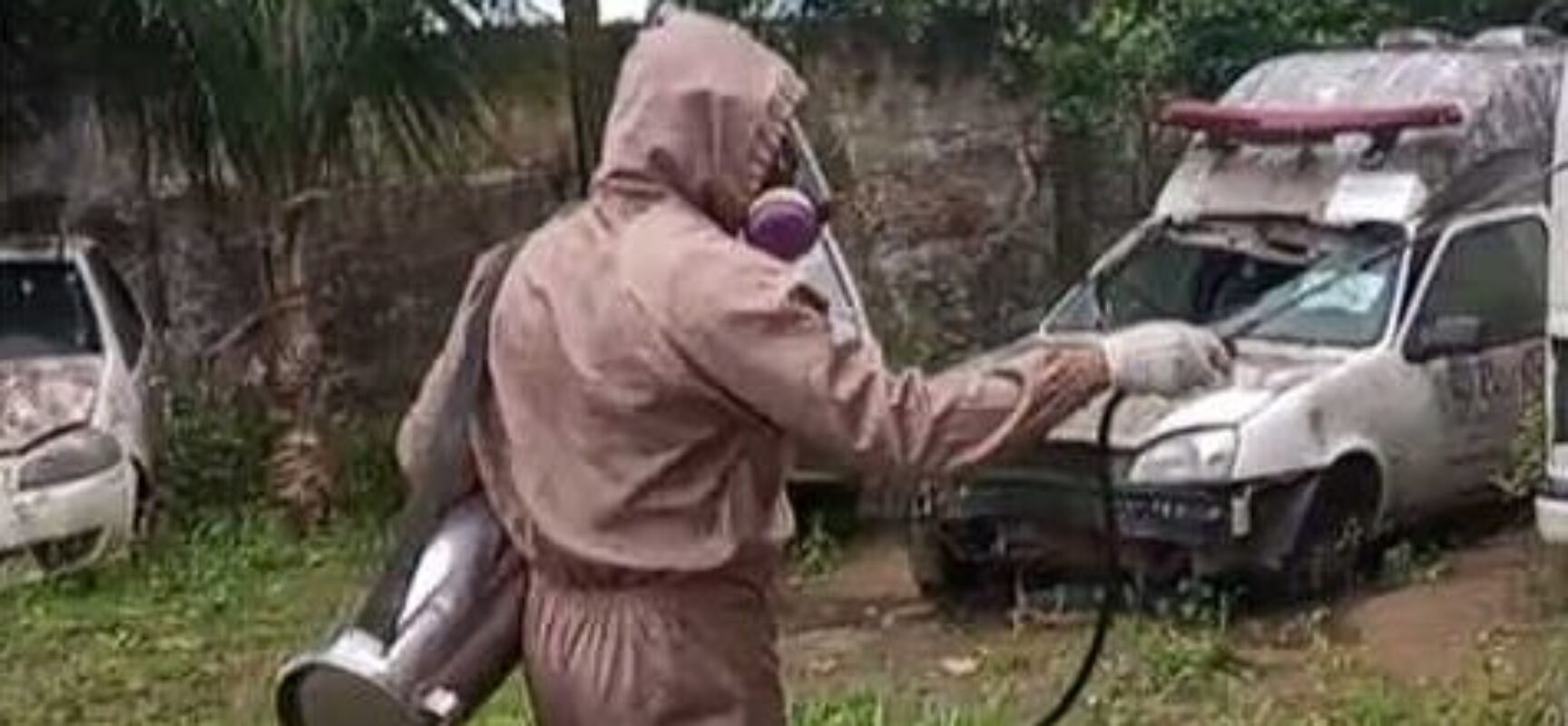 Agentes de Endemias reforçam combate ao Aedes aegypti com inspeção de veículos na Prefeitura