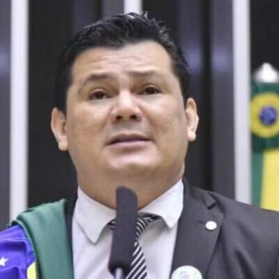 Direção da Câmara pede suspensão do mandato de Gilvan da Federal por ofensas a Gleisi Hoffmann