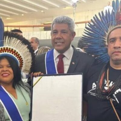 Jerônimo Rodrigues recebe maior honraria do Estado brasileiro em Brasília