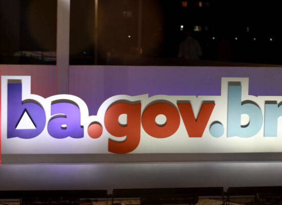 Programa vai destinar U$ 8 milhões em 2025 para avanço da transformação digital no Estado