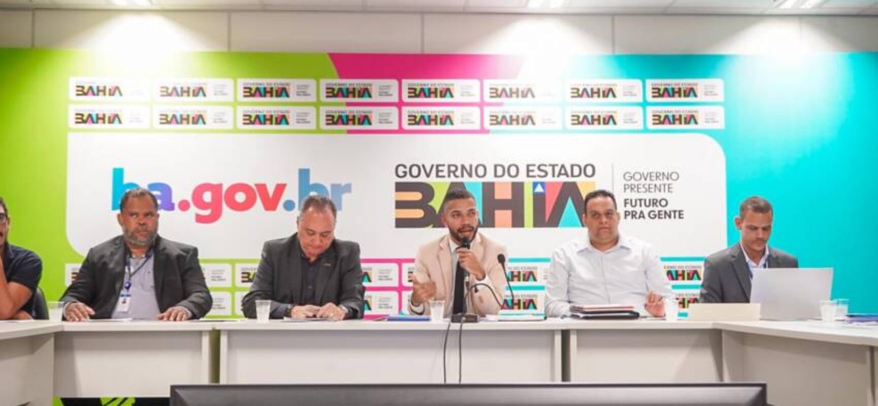 Bahia fortalece política pública de juventude com criação do Coijuve