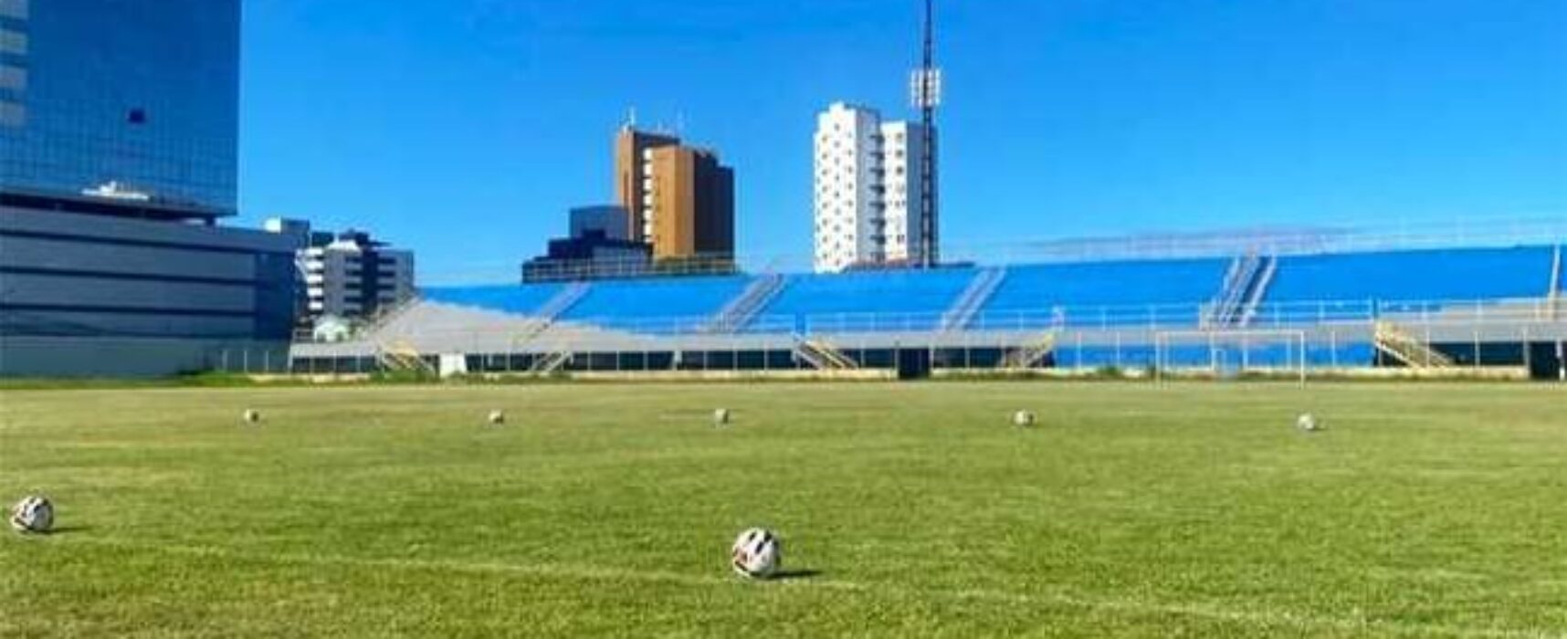 Estádio Mário Pessoa passa por vistoria e aguarda parecer da Federação Bahiana de Futebol