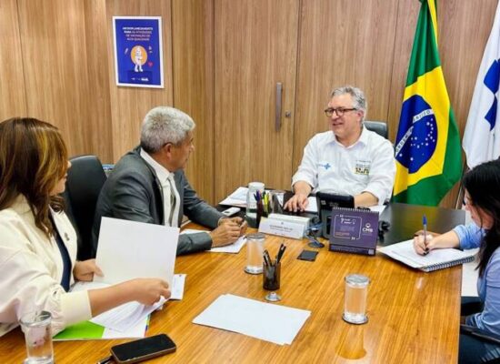 Bahia fortalece rede de saúde pública em agenda estratégica com o Ministério da Saúde