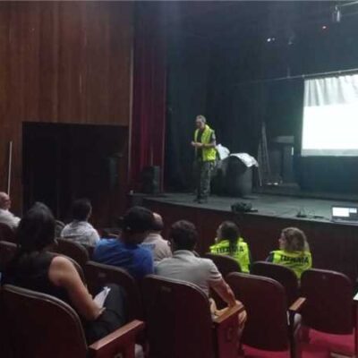 Prefeitura de Ilhéus apoia ação preventiva do IBAMA contra óleo nas praias