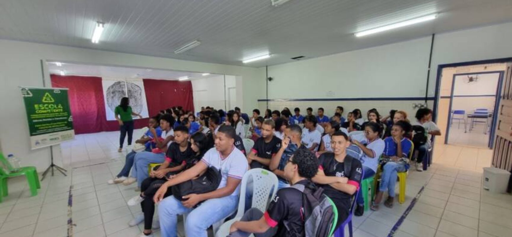 Uesc e Colégio Estadual do Salobrinho realizam projeto ambiental com foco em sustentabilidade