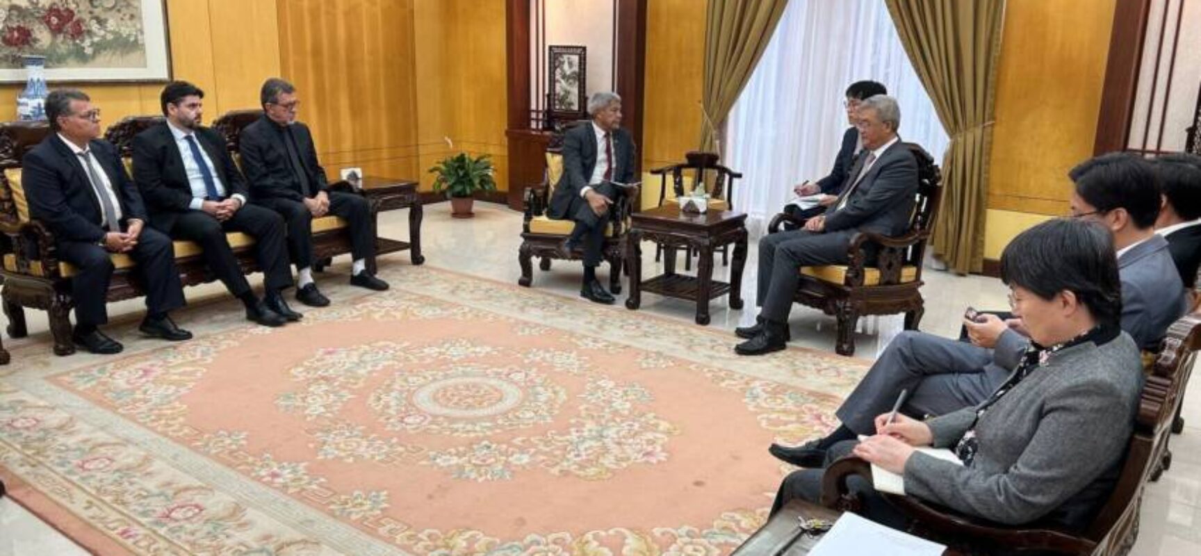 Bahia avança em pautas estratégicas durante agenda oficial do governador em Brasília