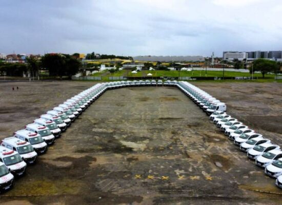 Governo do Estado entrega 72 novos veículos para a saúde e ultrapassa R$ 196 milhões investidos na renovação da frota em toda a Bahia desde 2023