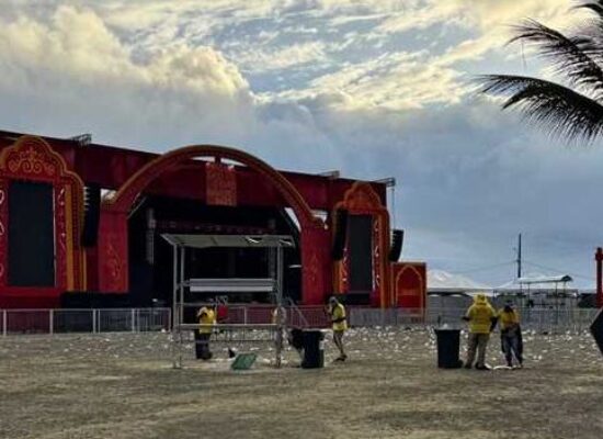 Trabalho de limpeza garantiu espaço limpo e acolhedor no Meu São João Amado