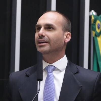 PGR denuncia Eduardo Bolsonaro e Paulo Figueiredo por coação