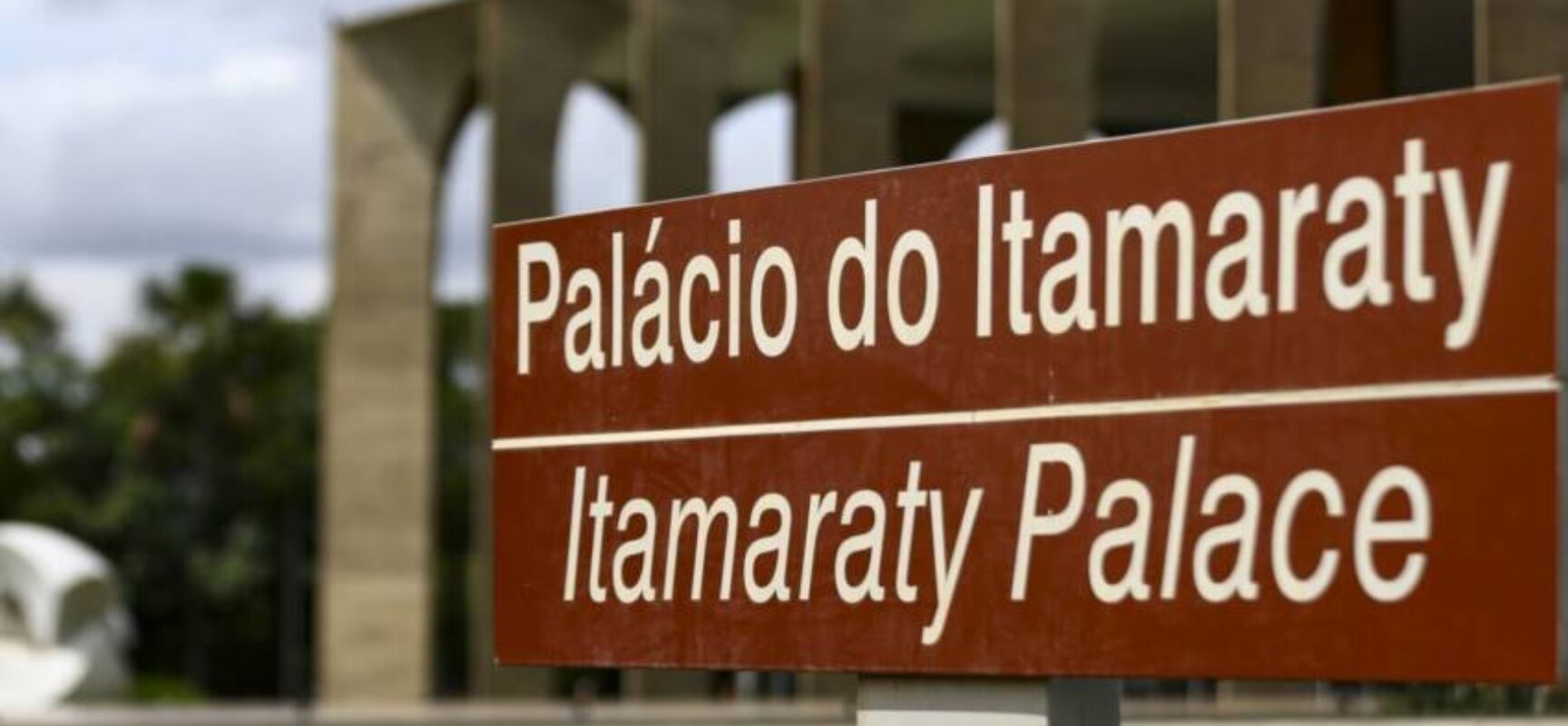 Itamaraty condena ataque estadunidense ao Irã e aponta para saída diplomática