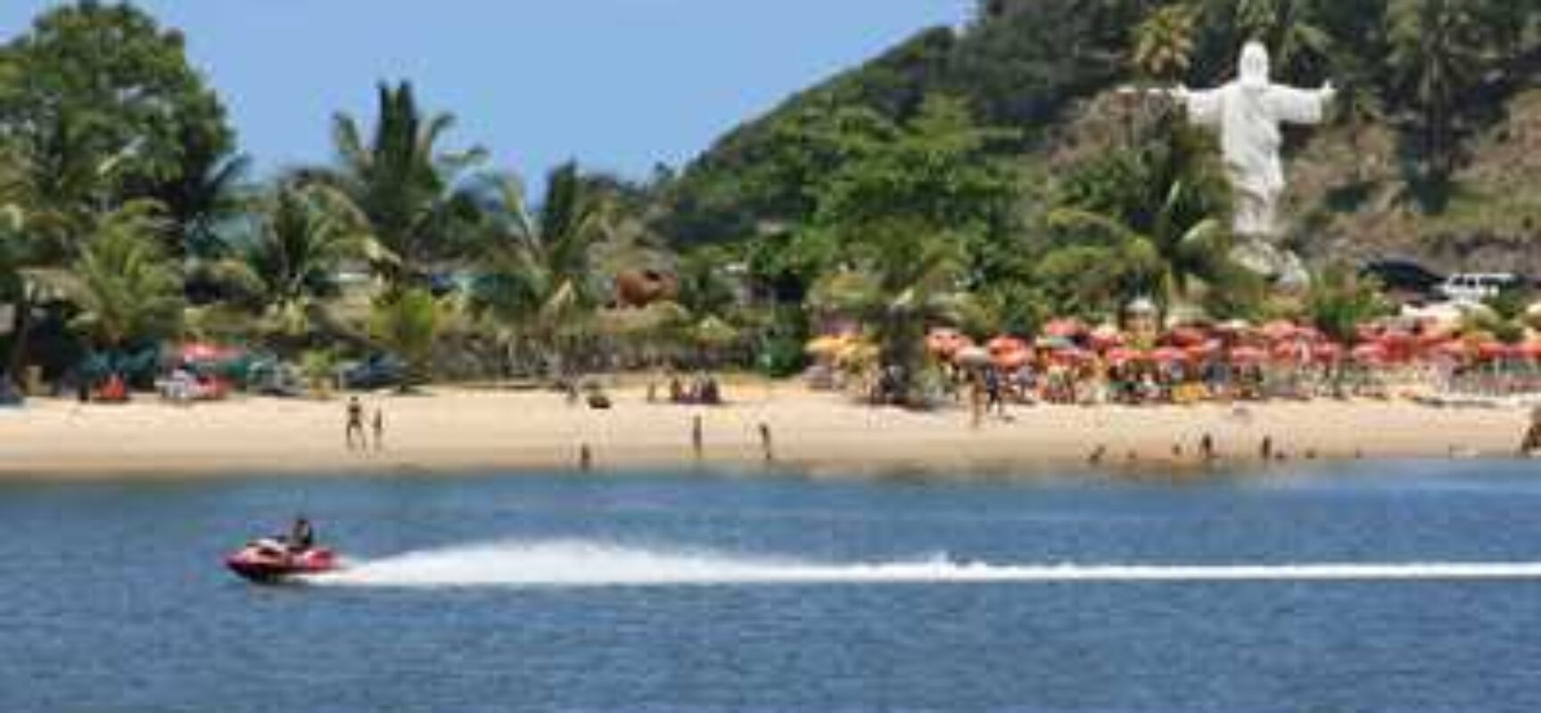 Prefeitura de Ilhéus orienta banhistas para um banho mais seguro nas praias