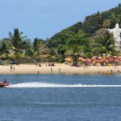 Prefeitura de Ilhéus orienta banhistas para um banho mais seguro nas praias