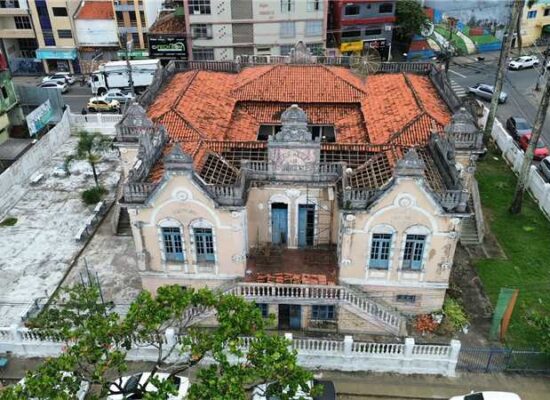 Prefeitura de Ilhéus realiza manutenção preventiva e corretiva no General Osório Prefeitura de Ilhéus realiza manutenção preventiva e corretiva no General Osório