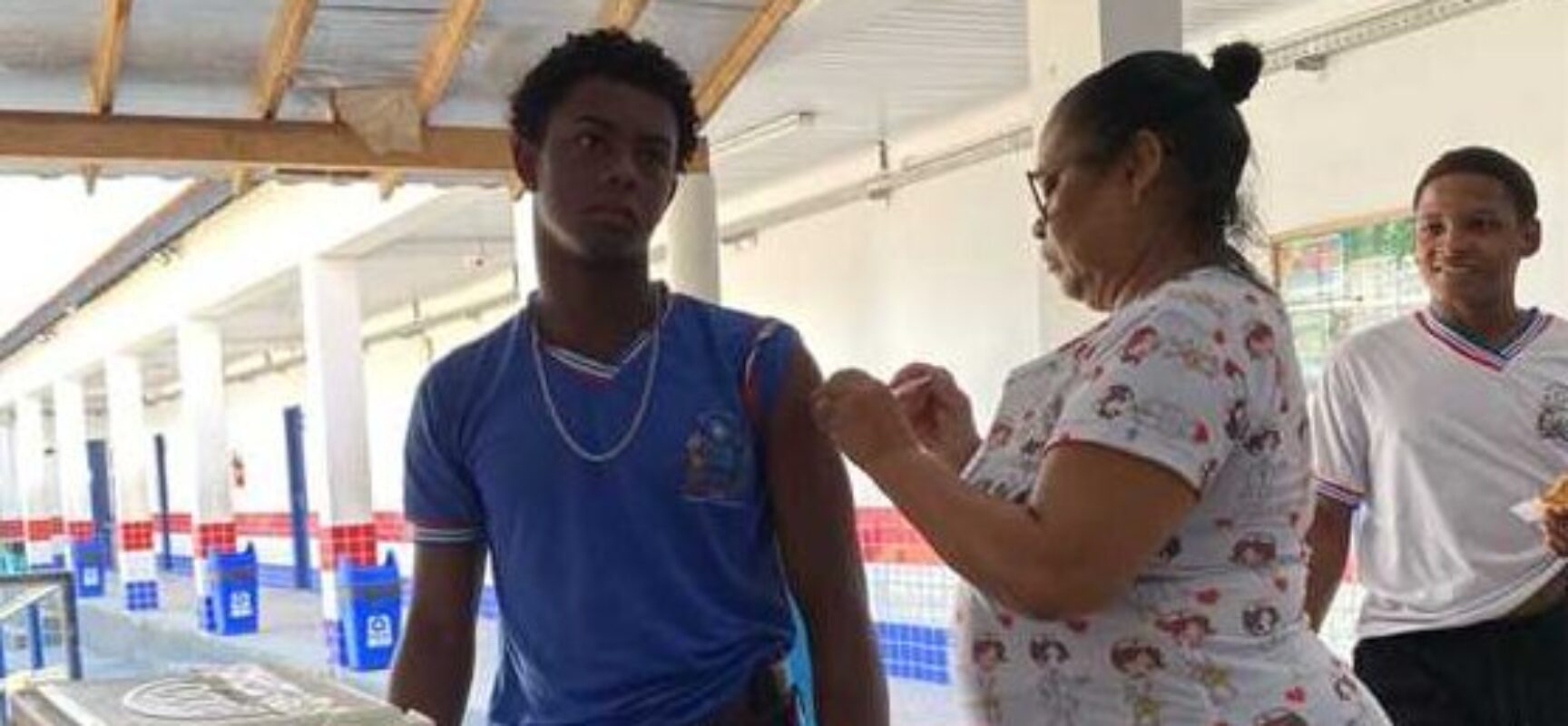 Vacinação nas Escolas mobiliza Ilhéus e atualiza caderneta de quase 2 mil estudantes