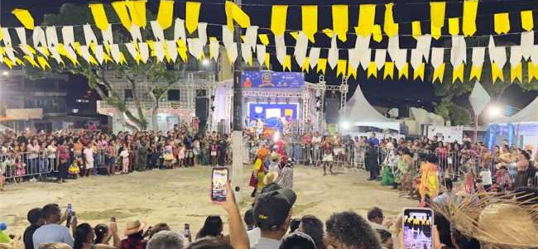 São João dos Bairros anima Olivença com cultura, tradição e muito forró