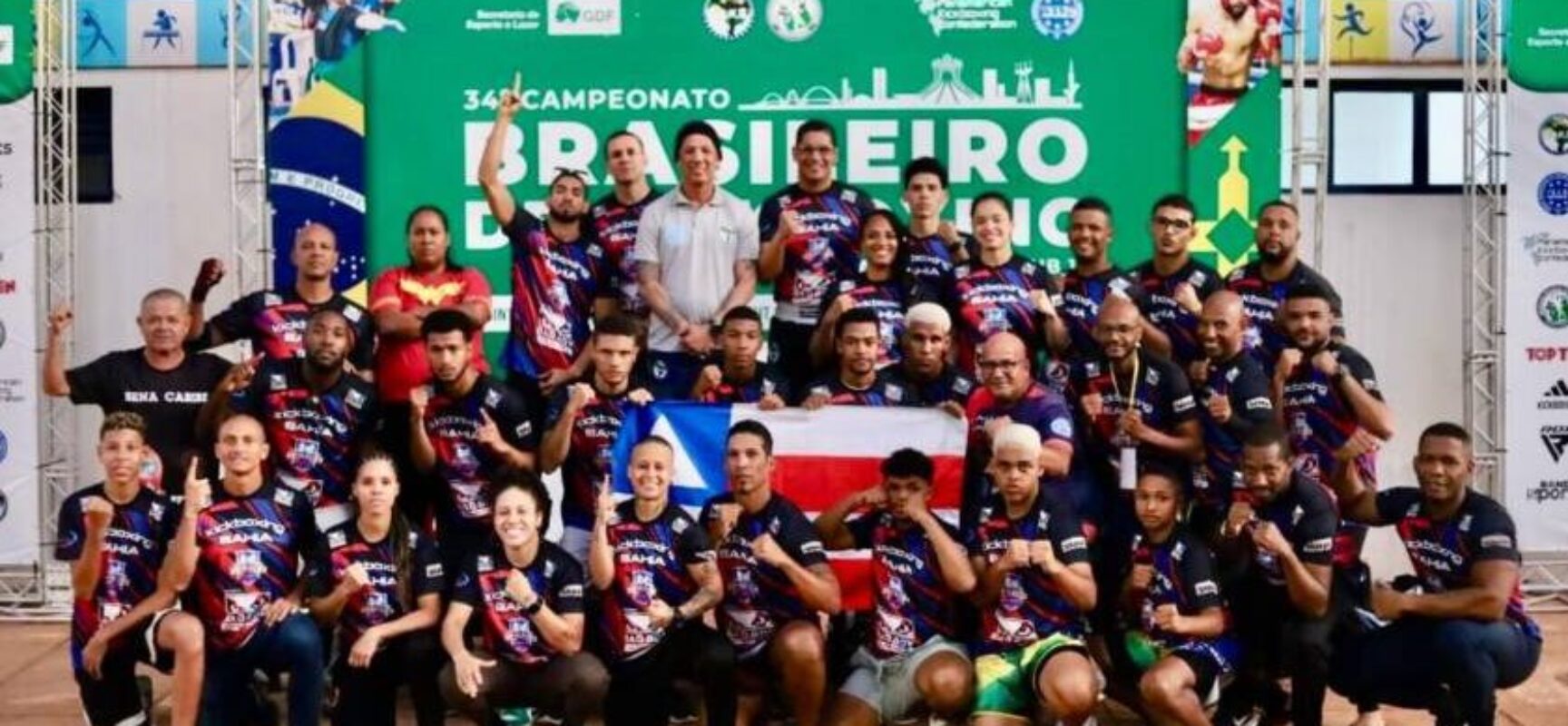 Atletas baianos conquistam 20 medalhas no Campeonato Brasileiro de Kickboxing, em Brasília