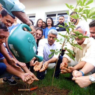 Governo do Estado fortalece educação e segurança em Apuarema com entrega de equipamentos