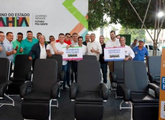 Governo do Estado reforça saúde de Bom Jesus da Lapa com entrega de equipamentos