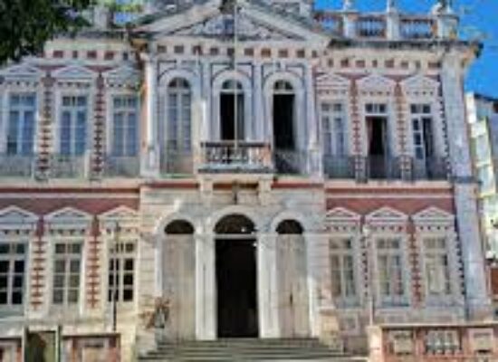 ILHÉUS: Prefeito Valderico Junior decreta ponto facultativo dias 20 e 23 de junho