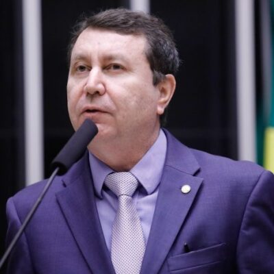 Comissão aprova regras para a instalação de outdoors em áreas urbanas e rurais